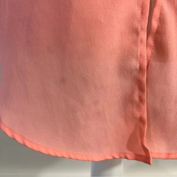 BCBGeneration Peach Blouse Small Sheer Hi Low Cutout Neckline Flowy Sleeveless - Picture 7 of 8